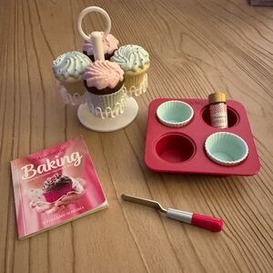 American Girl Williams Sonoma Cupcake Set